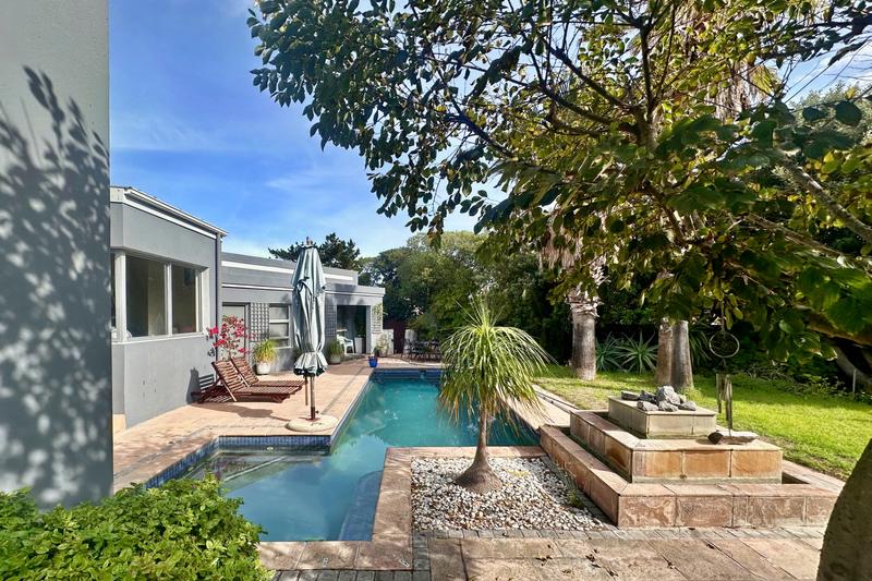 To Let 3 Bedroom Property for Rent in Van Riebeeckstrand Western Cape